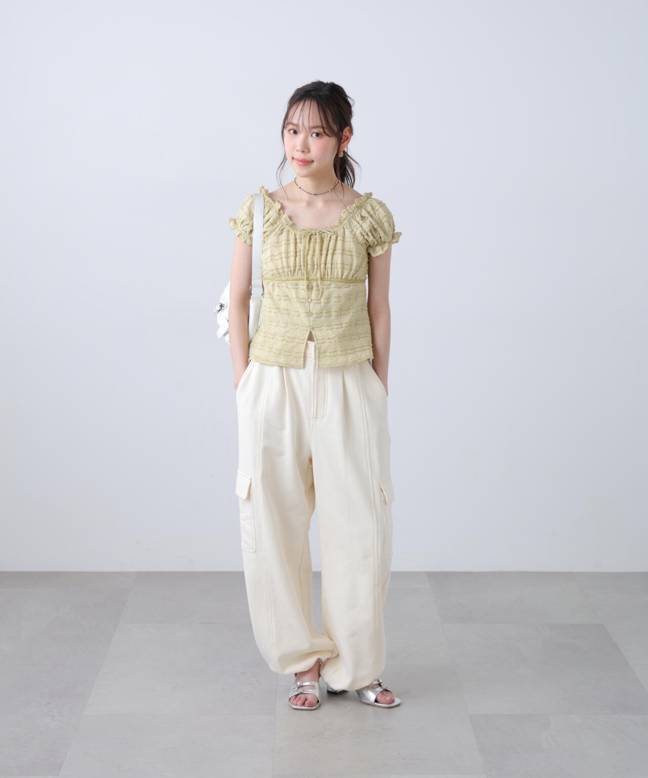 164cm 着用サイズ:FR