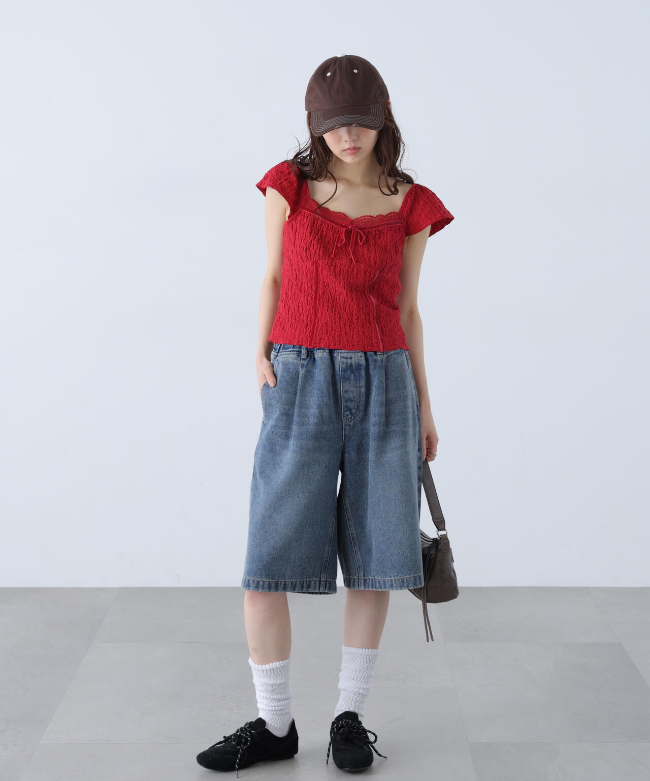 162cm 着用サイズ:FR