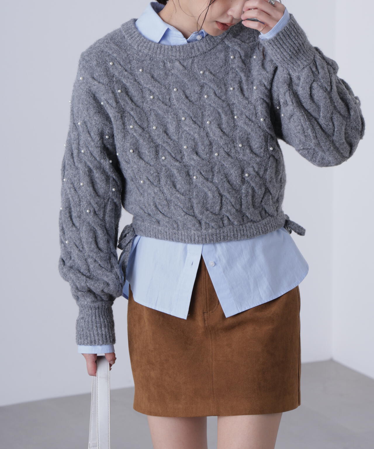 【レッド 追加生産予約】ウエストゴムパールミックスケーブルドロストニット