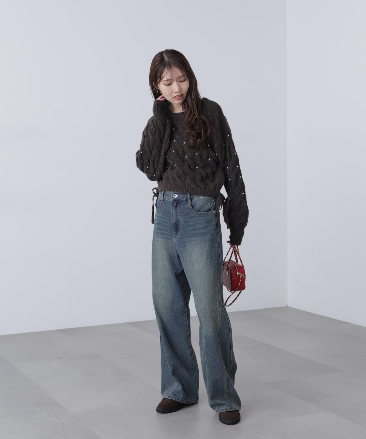 【レッド 追加生産予約】ウエストゴムパールミックスケーブルドロストニット