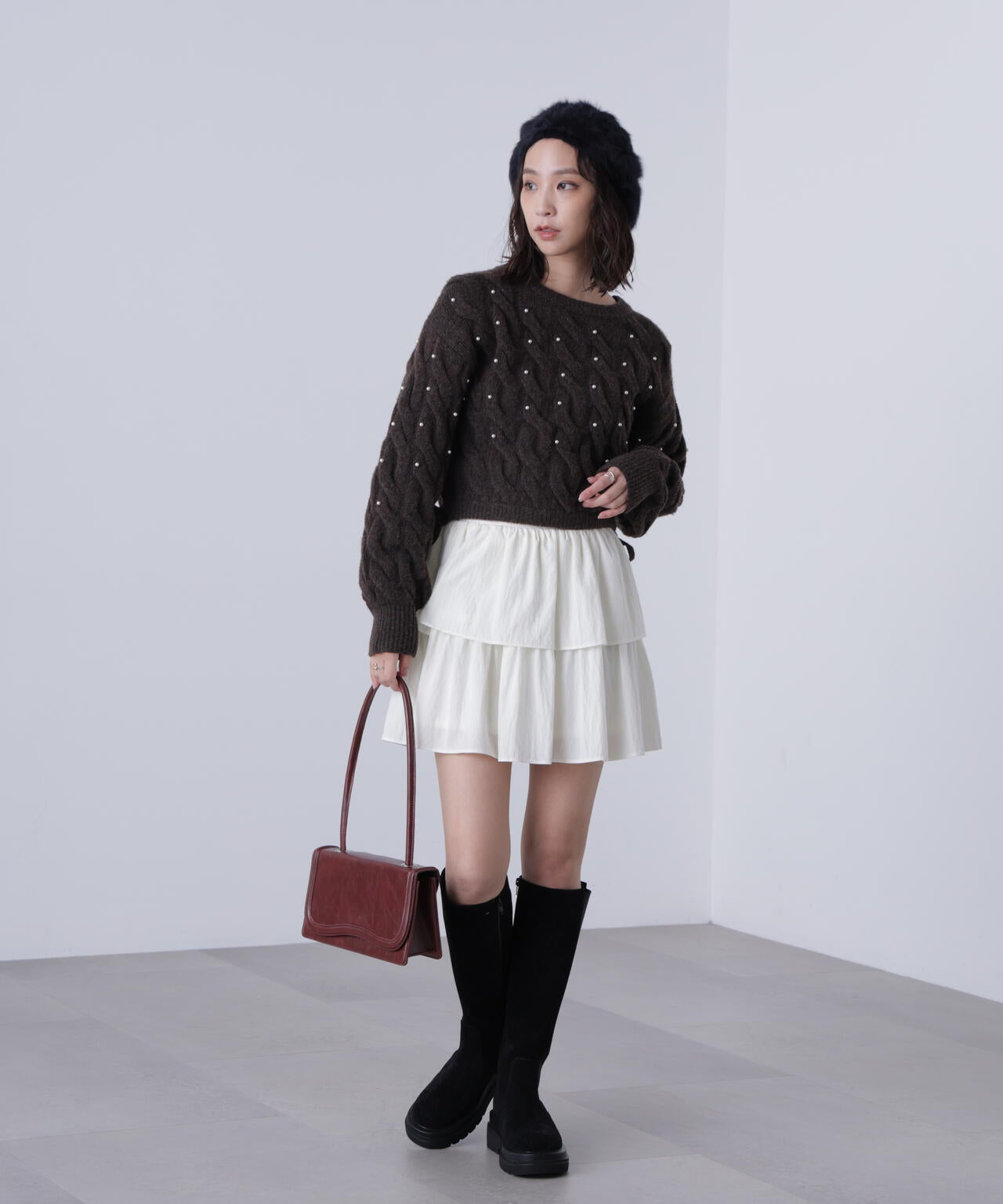 【レッド 追加生産予約】ウエストゴムパールミックスケーブルドロストニット