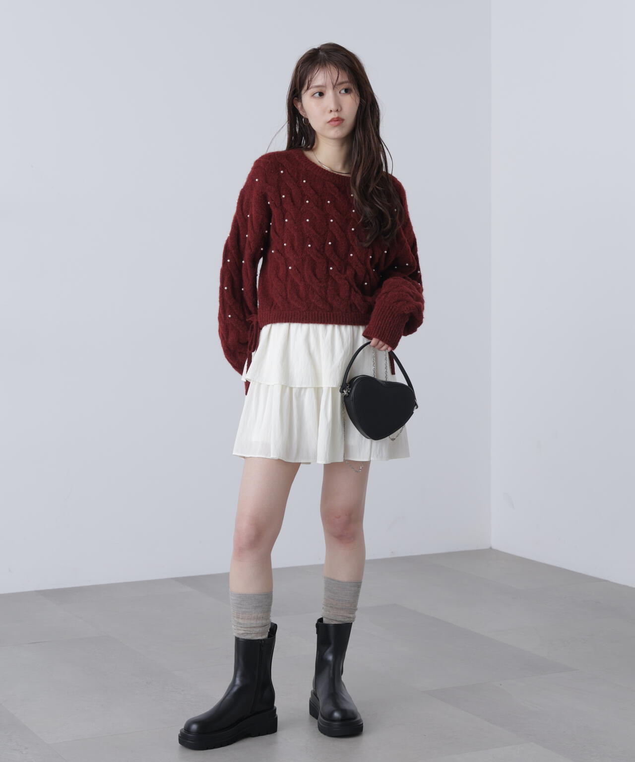 【レッド 追加生産予約】ウエストゴムパールミックスケーブルドロストニット