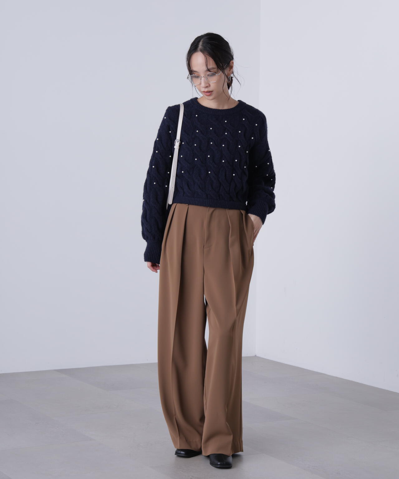 【レッド 追加生産予約】ウエストゴムパールミックスケーブルドロストニット