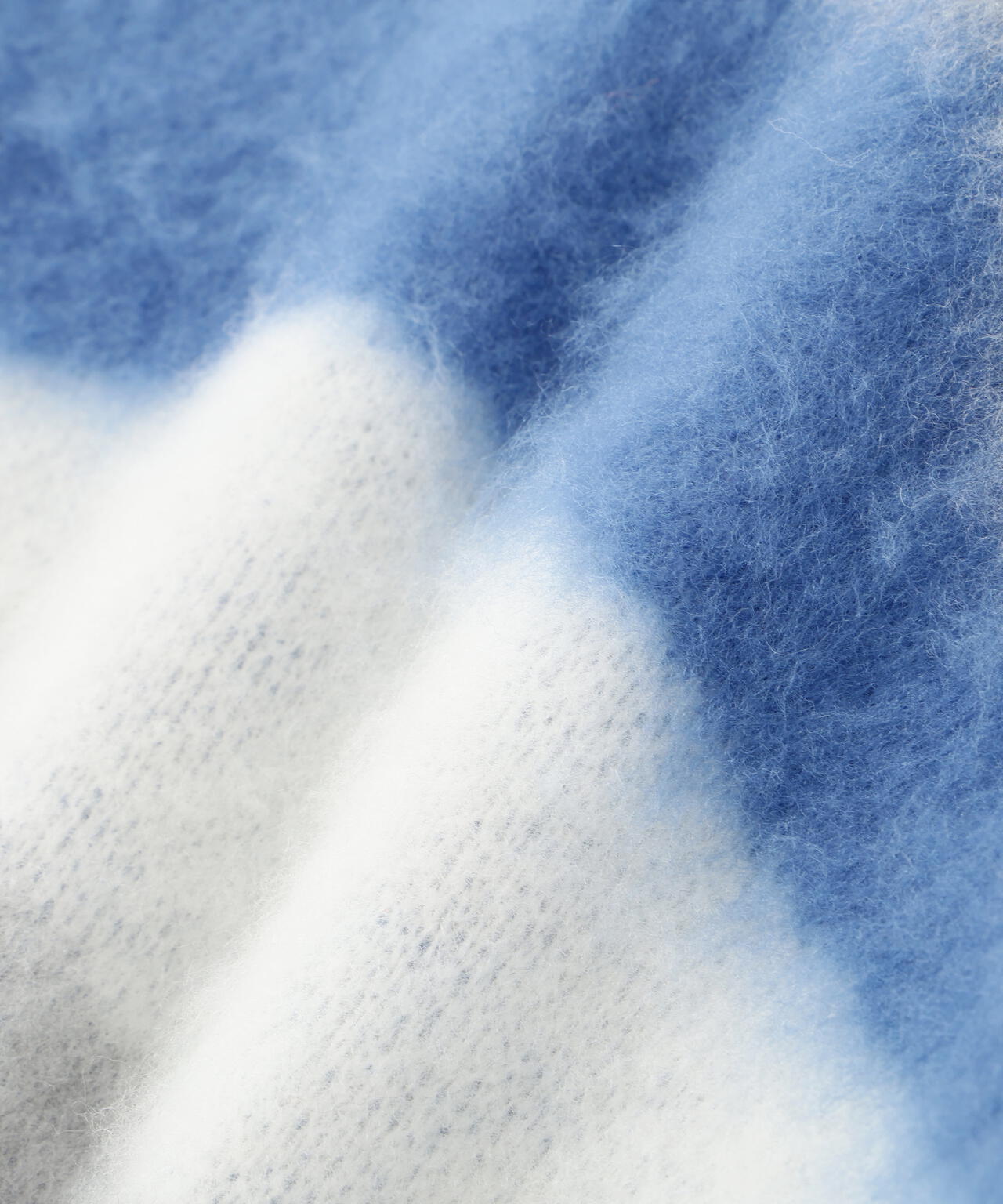 起毛ニュアンス柄ニット