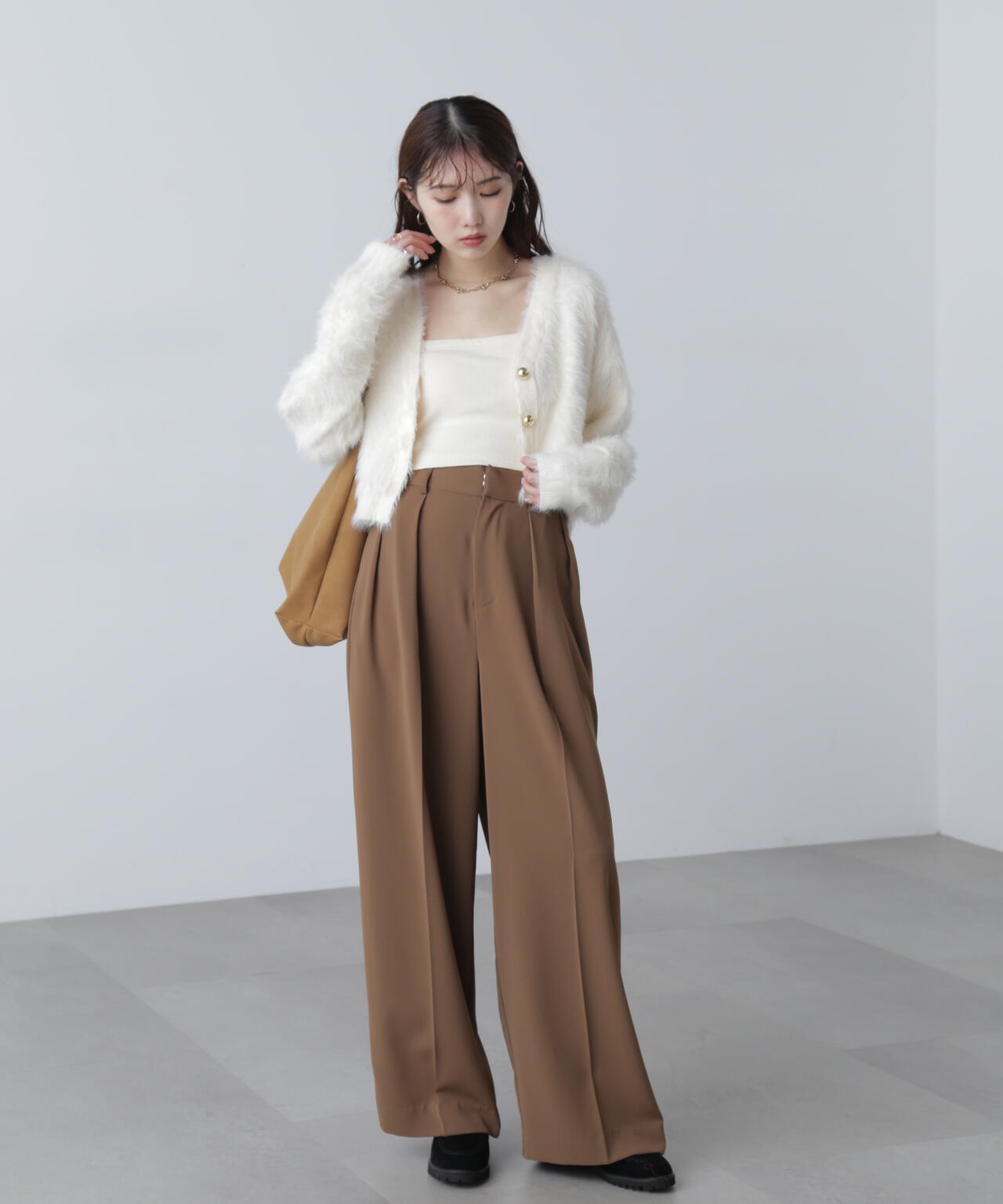 【はかな企画】金ボタンロングシャギーニットカーディガン〈MFM〉