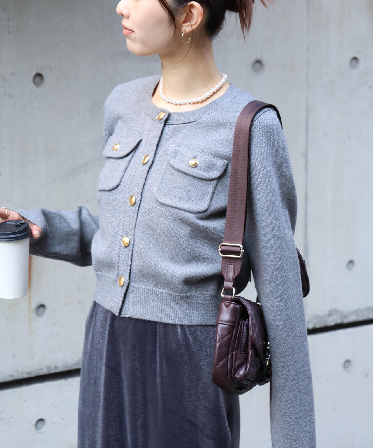 フロントポケット金ボタンニットカーディガン