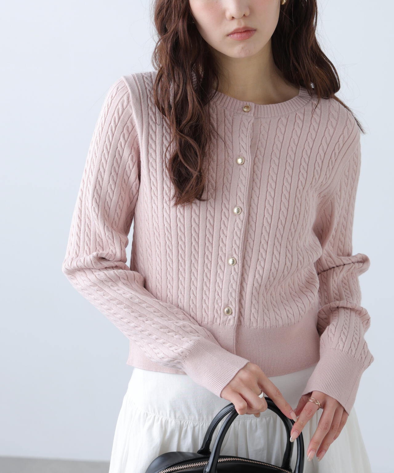 金ボタンミニケーブルカーディガン