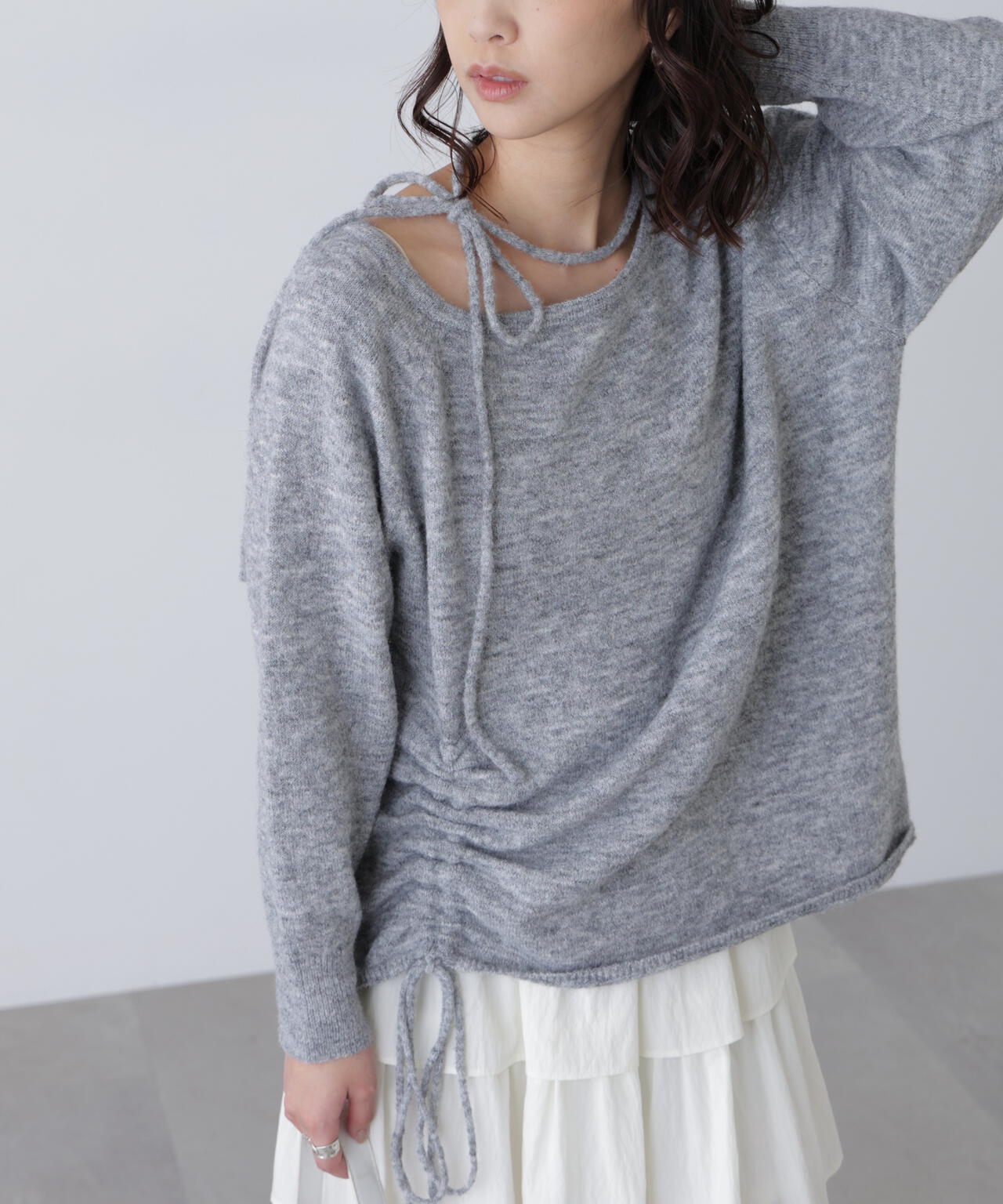 ワンショルルーズニット