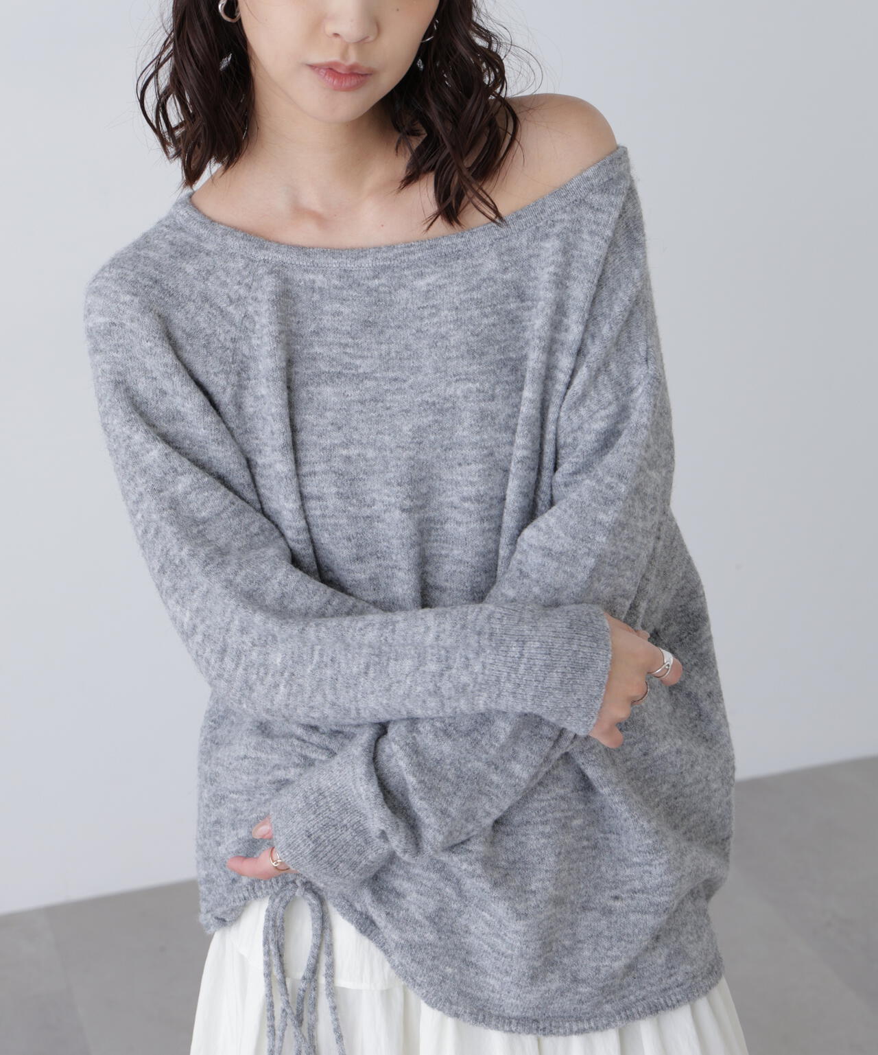 ワンショルルーズニット