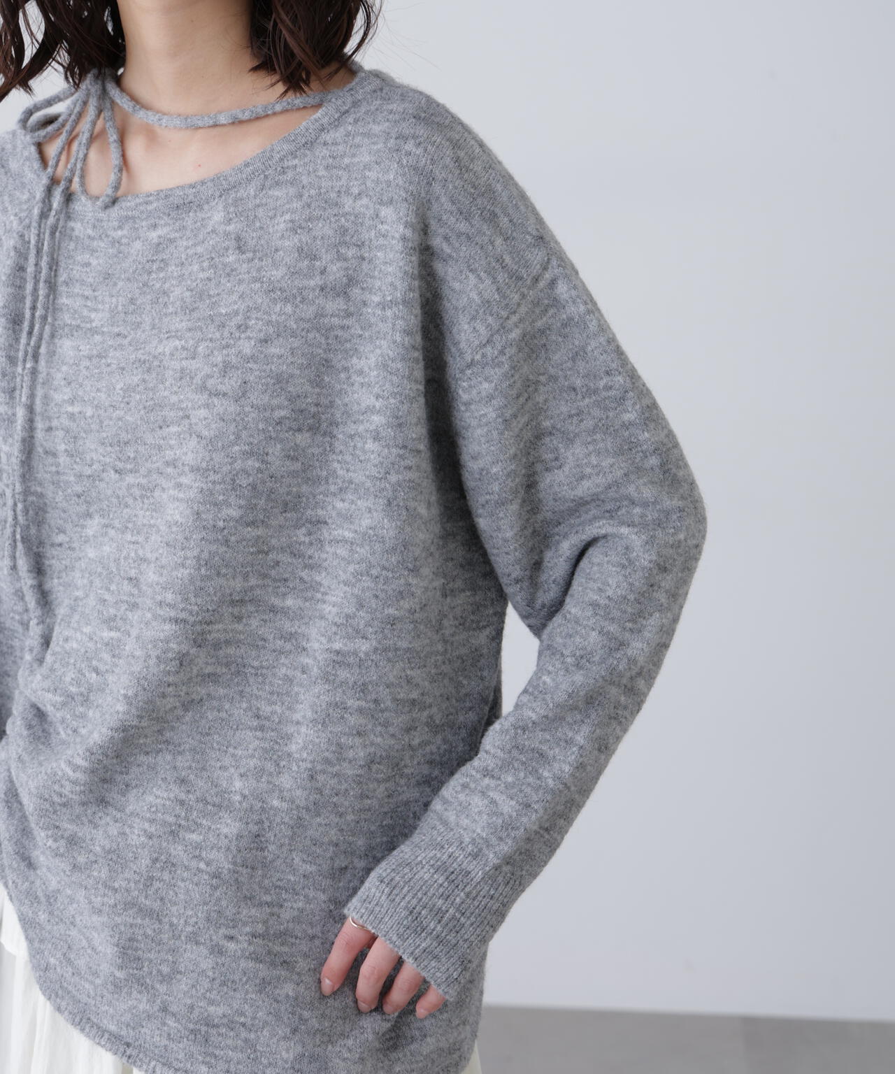 ワンショルルーズニット