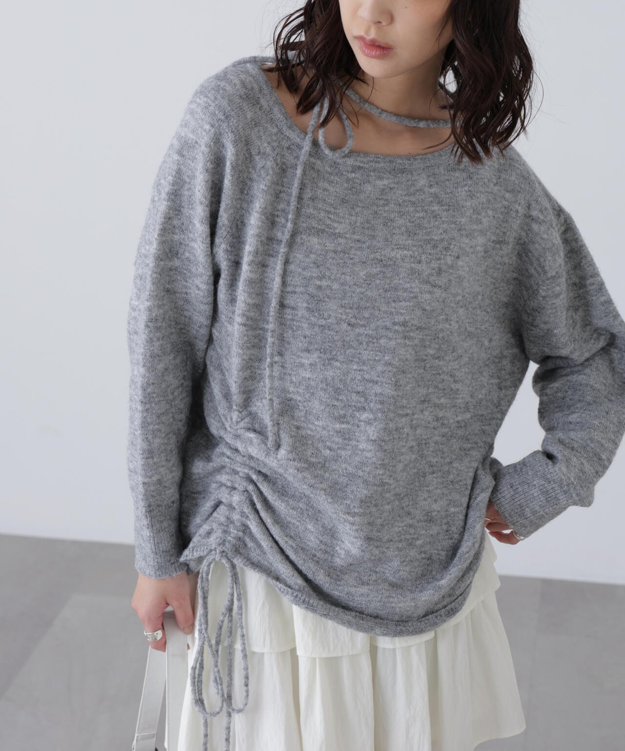 ワンショルルーズニット