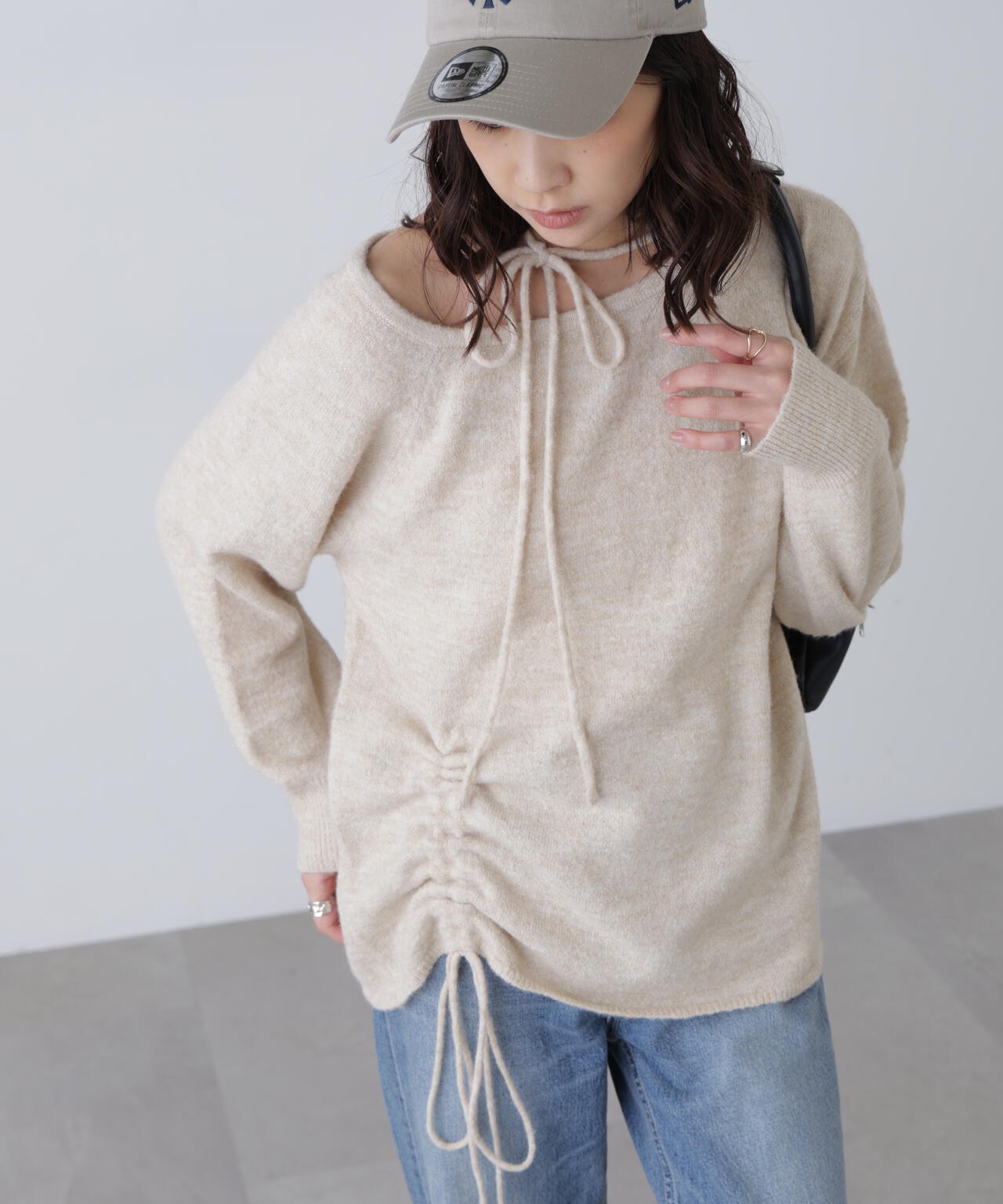 ワンショルルーズニット