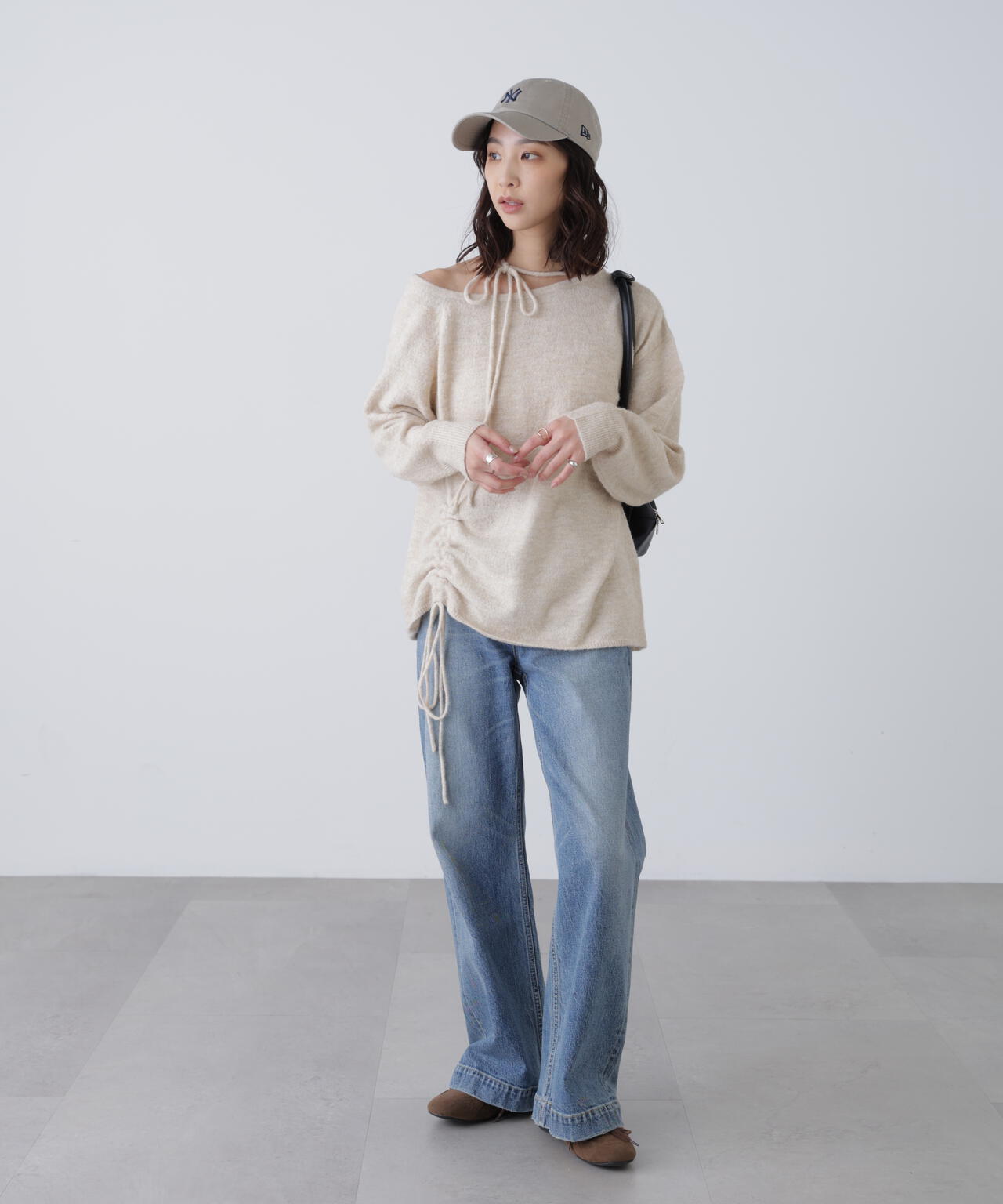 ワンショルルーズニット