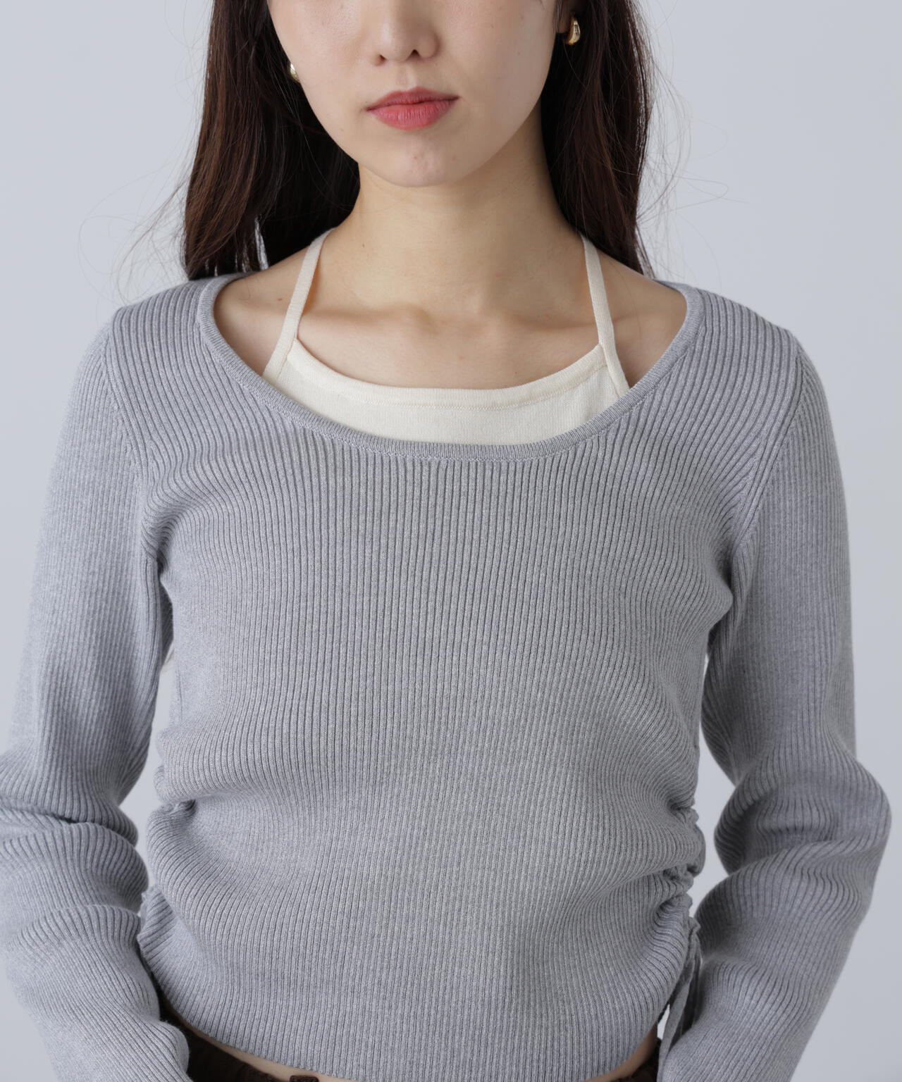 ホルターネックレイヤードサイドドロストニット