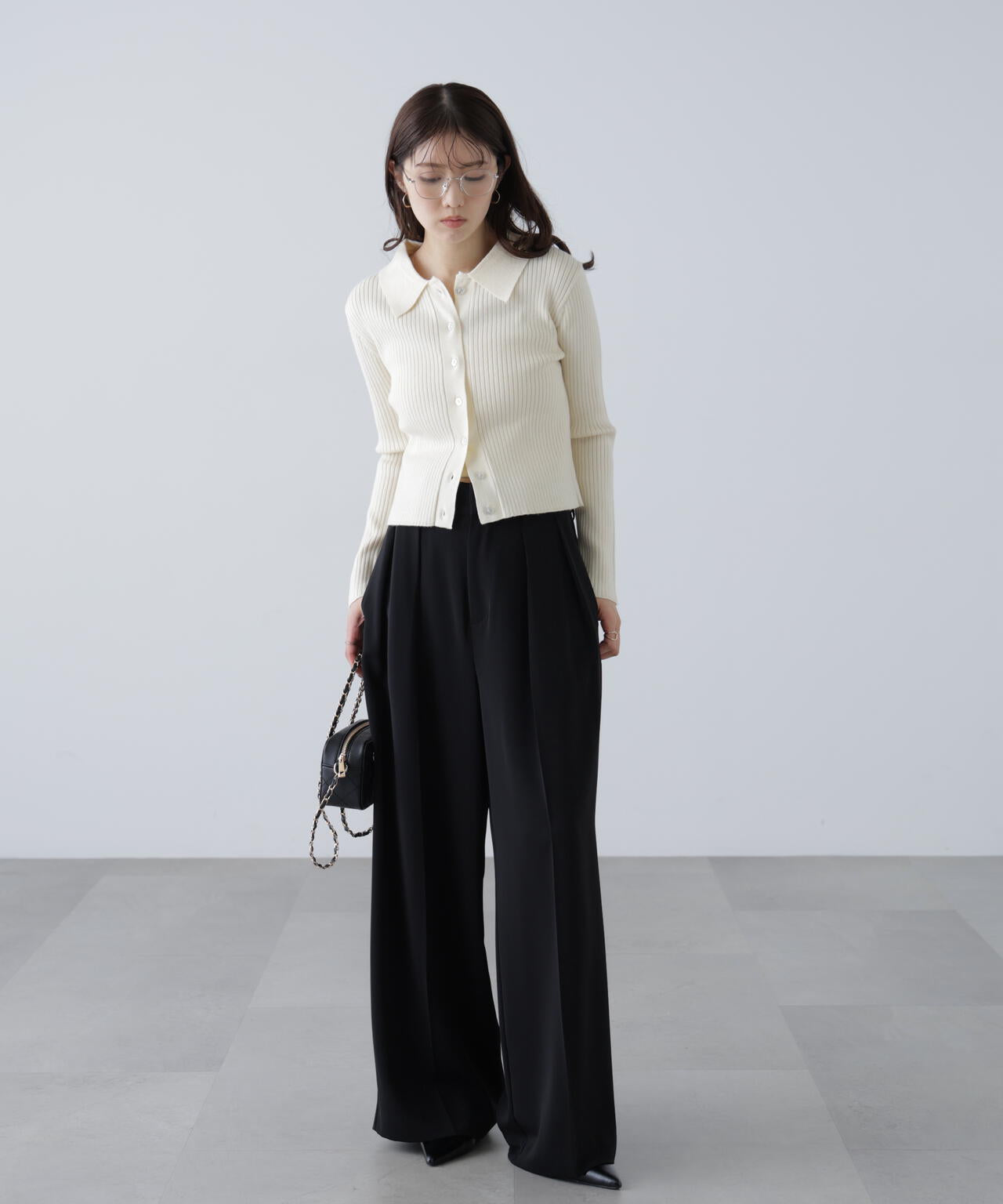 〈MFM〉きらきらボタン襟ニット