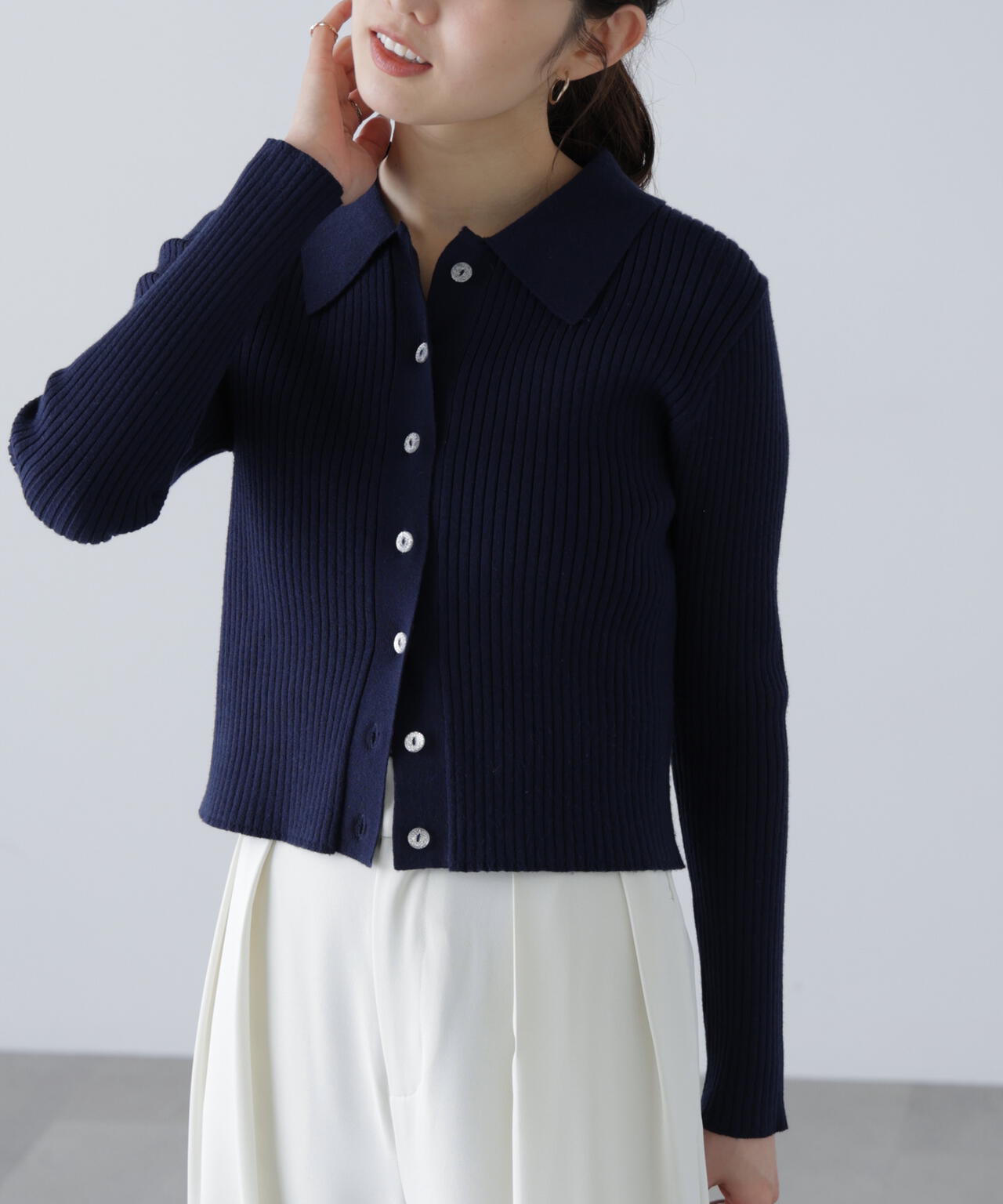 〈MFM〉きらきらボタン襟ニット