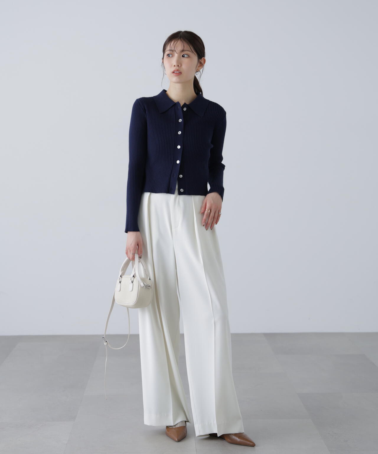 〈MFM〉きらきらボタン襟ニット