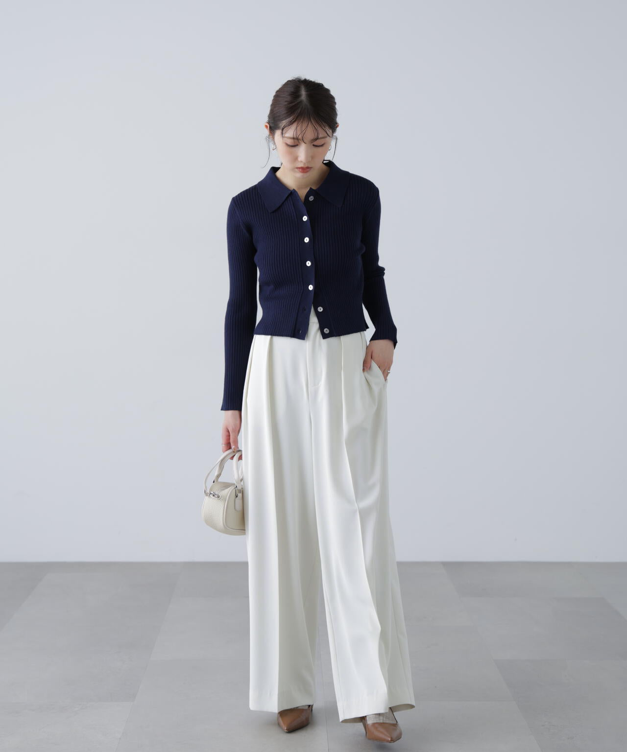 〈MFM〉きらきらボタン襟ニット