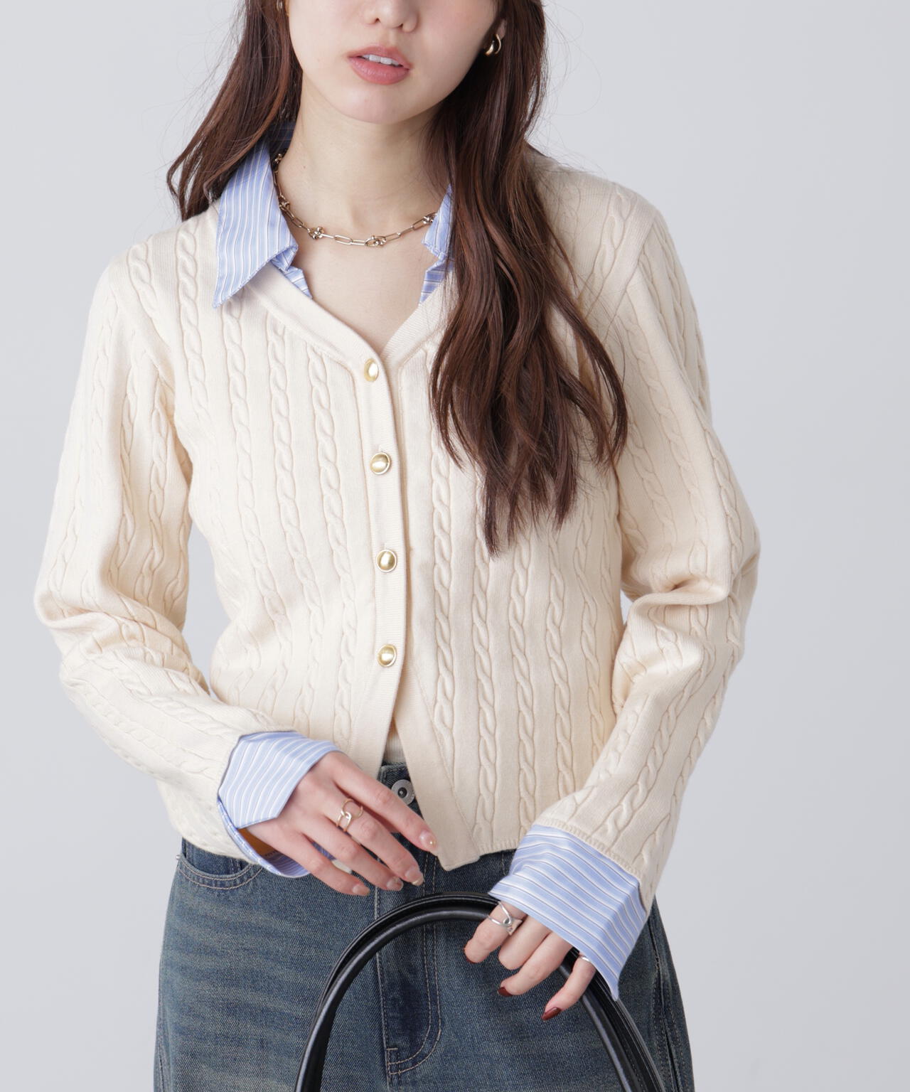 シャツレイヤードゴールドボタンニット