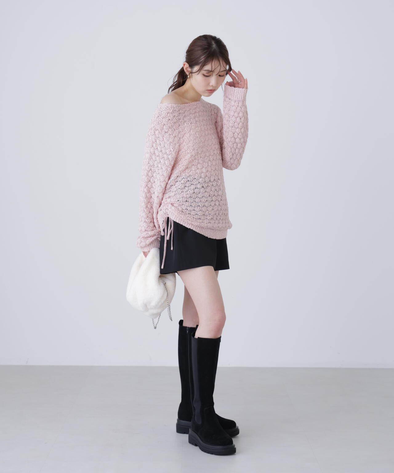 ポコポコワンショル脇ドロストオーバーニット