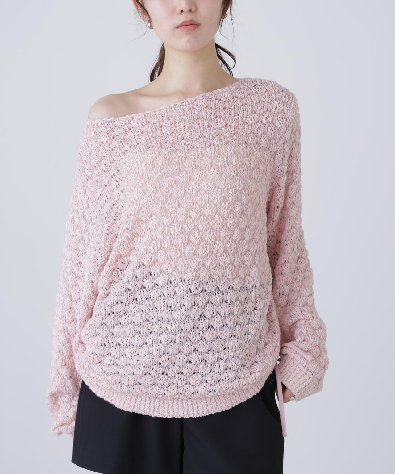 ポコポコワンショル脇ドロストオーバーニット