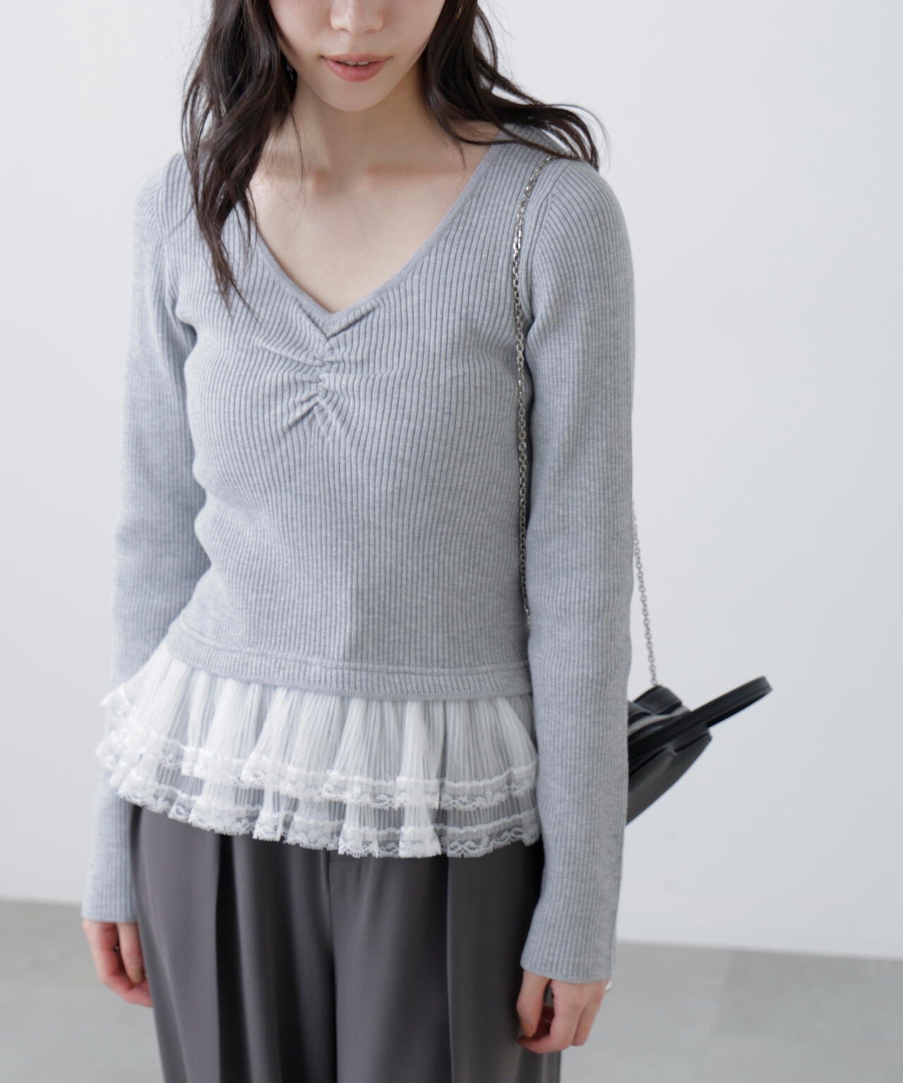 レイヤードデザインリブニット