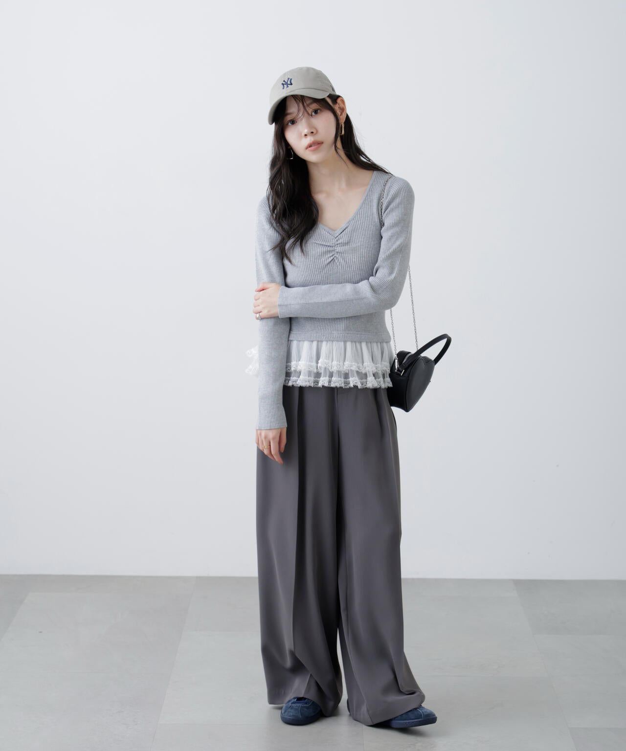 レイヤードデザインリブニット