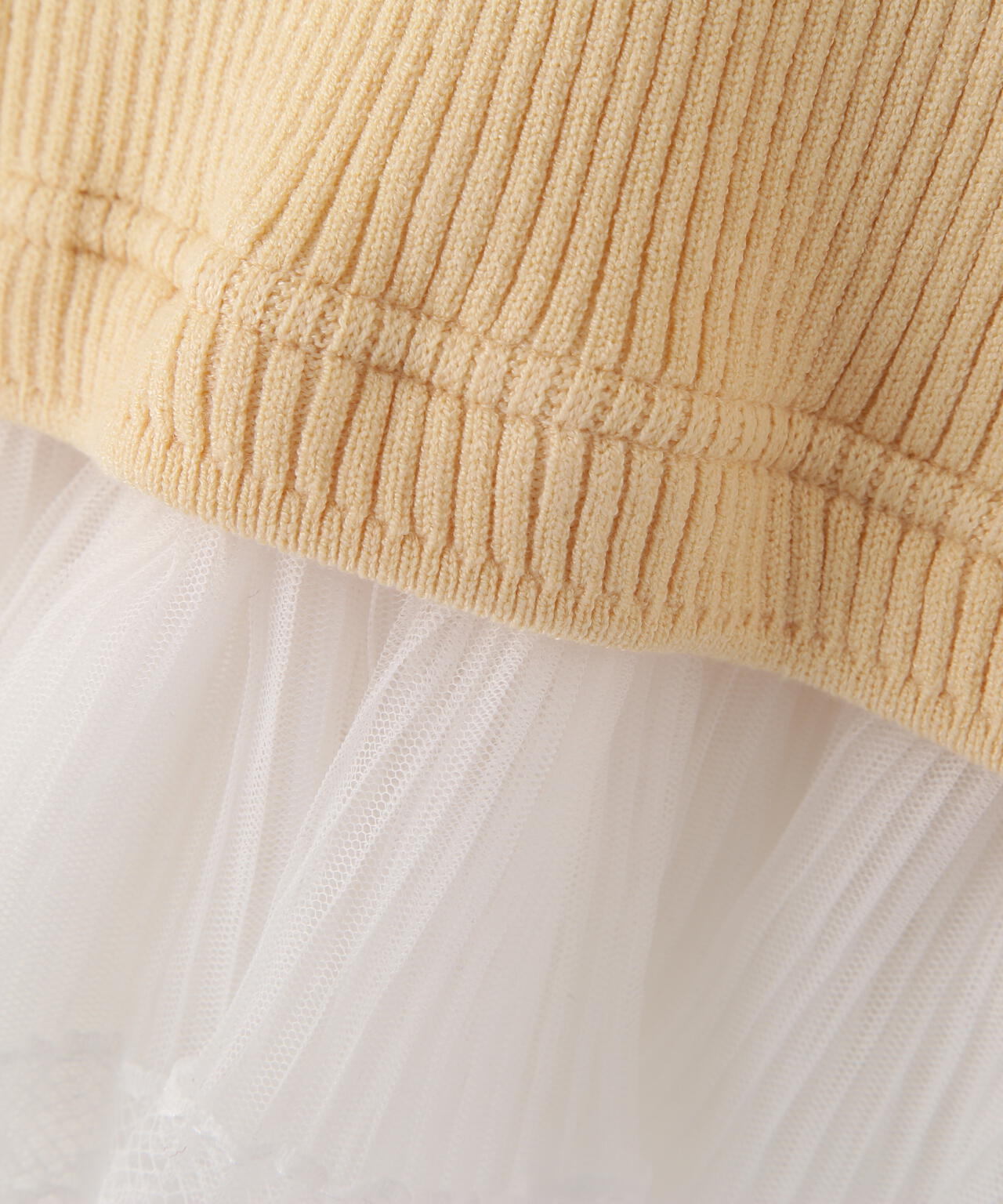 レイヤードデザインリブニット