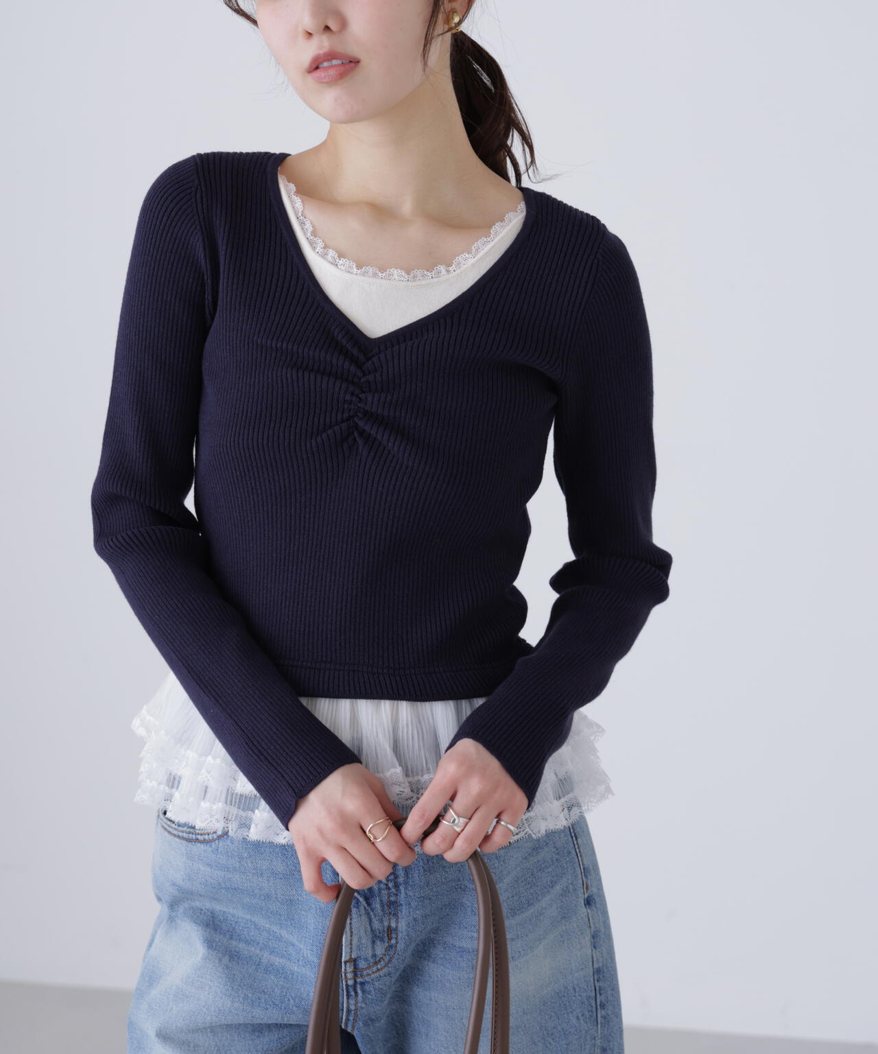 レイヤードデザインリブニット