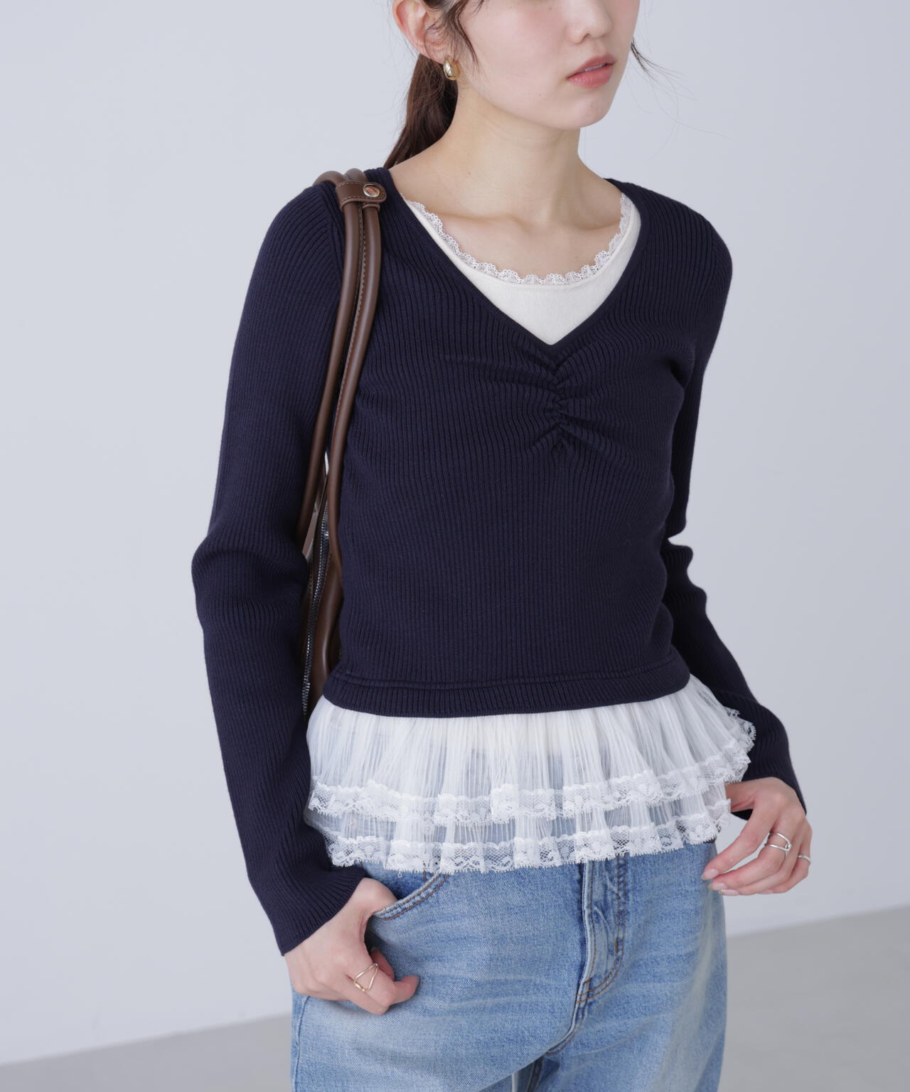 レイヤードデザインリブニット