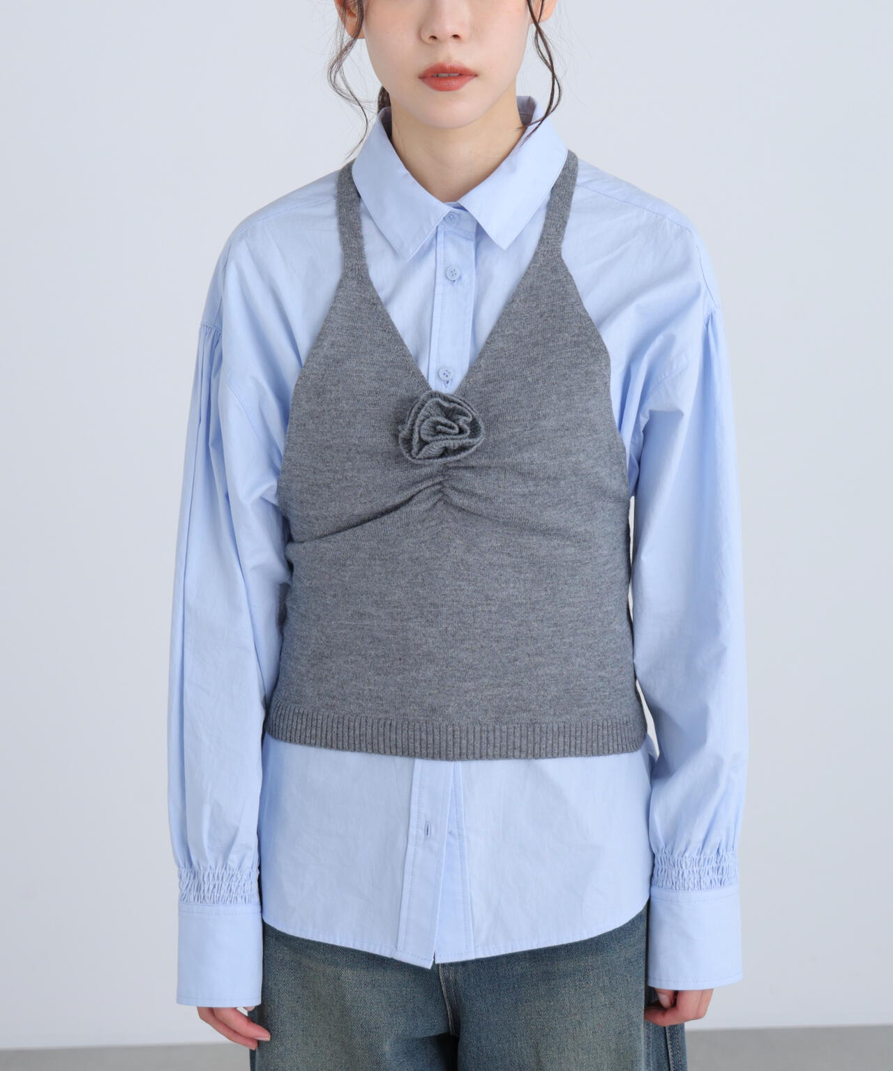 ホルターネックニットベスト