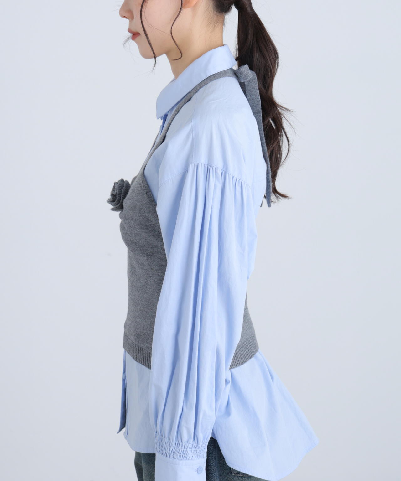 ホルターネックニットベスト