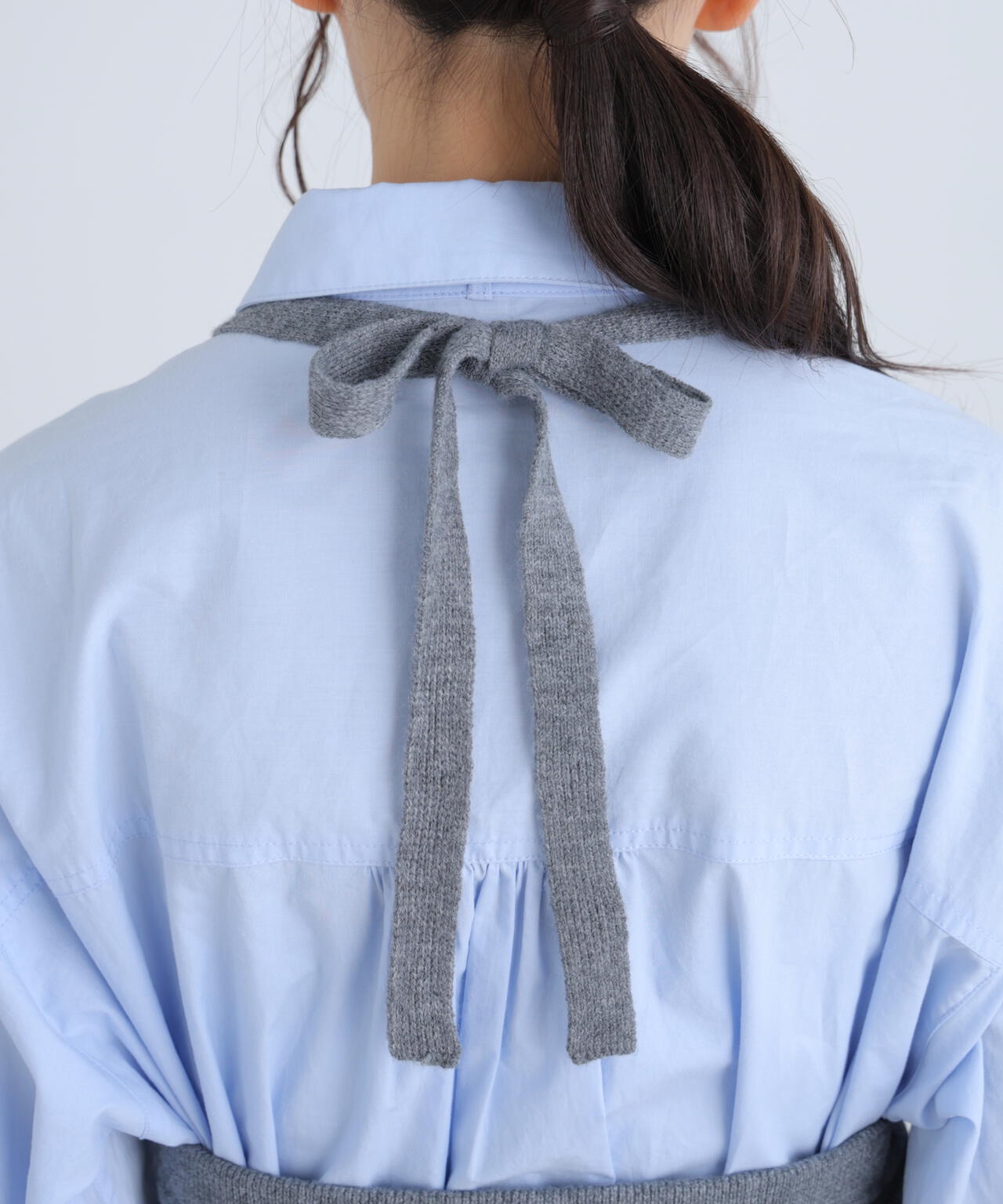 ホルターネックニットベスト