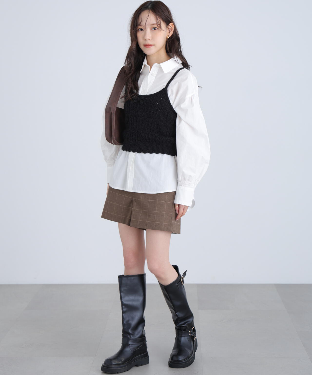 透かし編みニットタンクトップビスチェ