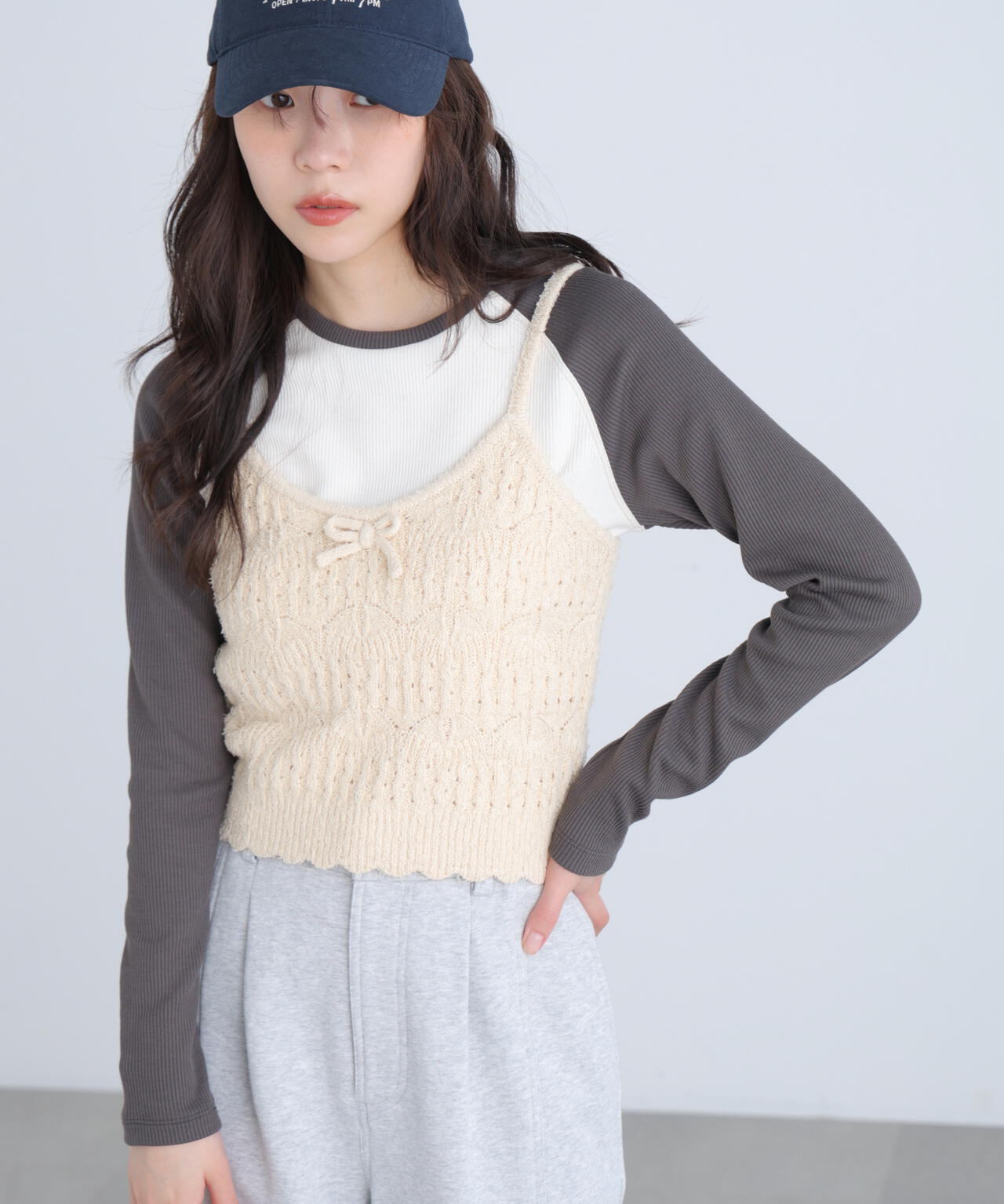 透かし編みニットタンクトップビスチェ