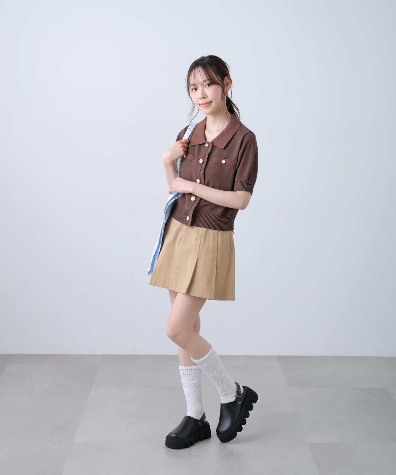 164cm 着用サイズ:FR