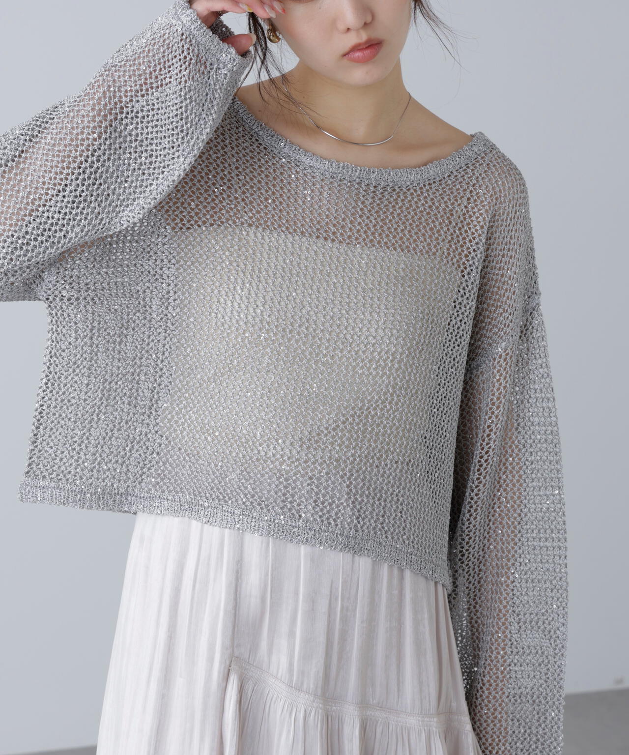 メッシュスパンコールニット