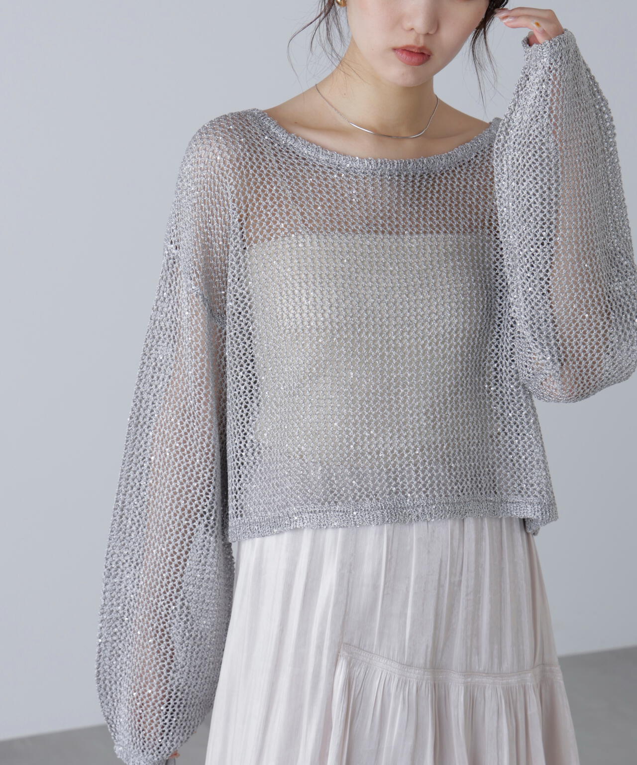 メッシュスパンコールニット