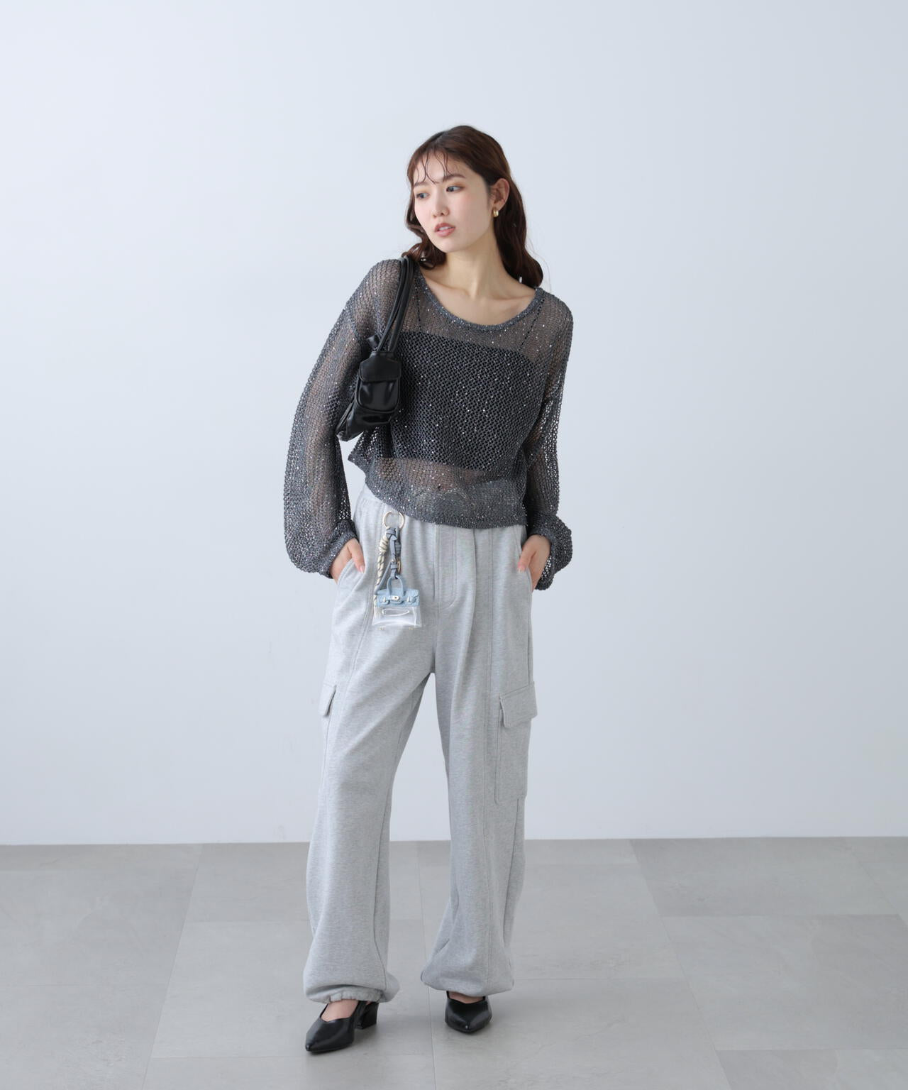 メッシュスパンコールニット