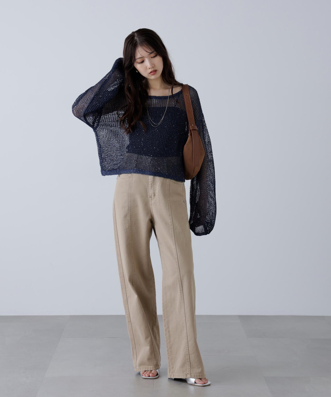 メッシュスパンコールニット