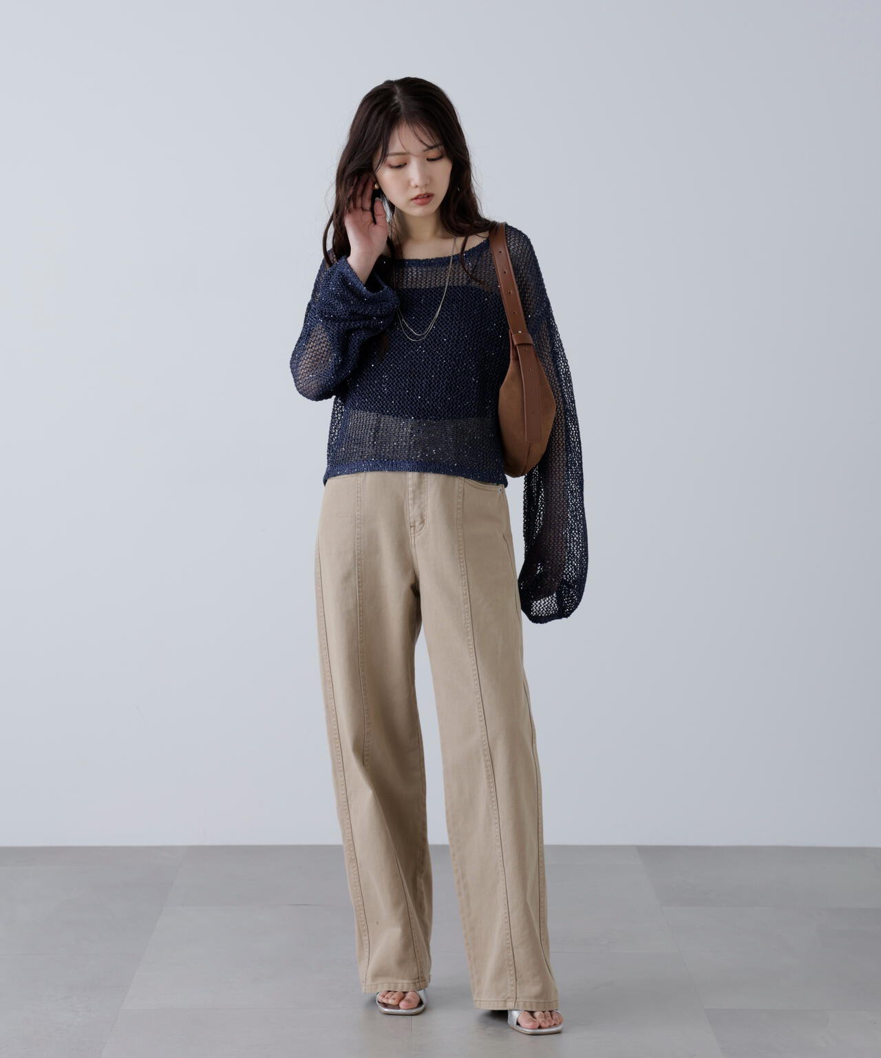 メッシュスパンコールニット