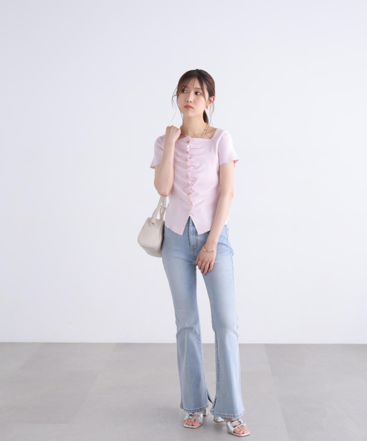 162cm 着用サイズ:FR