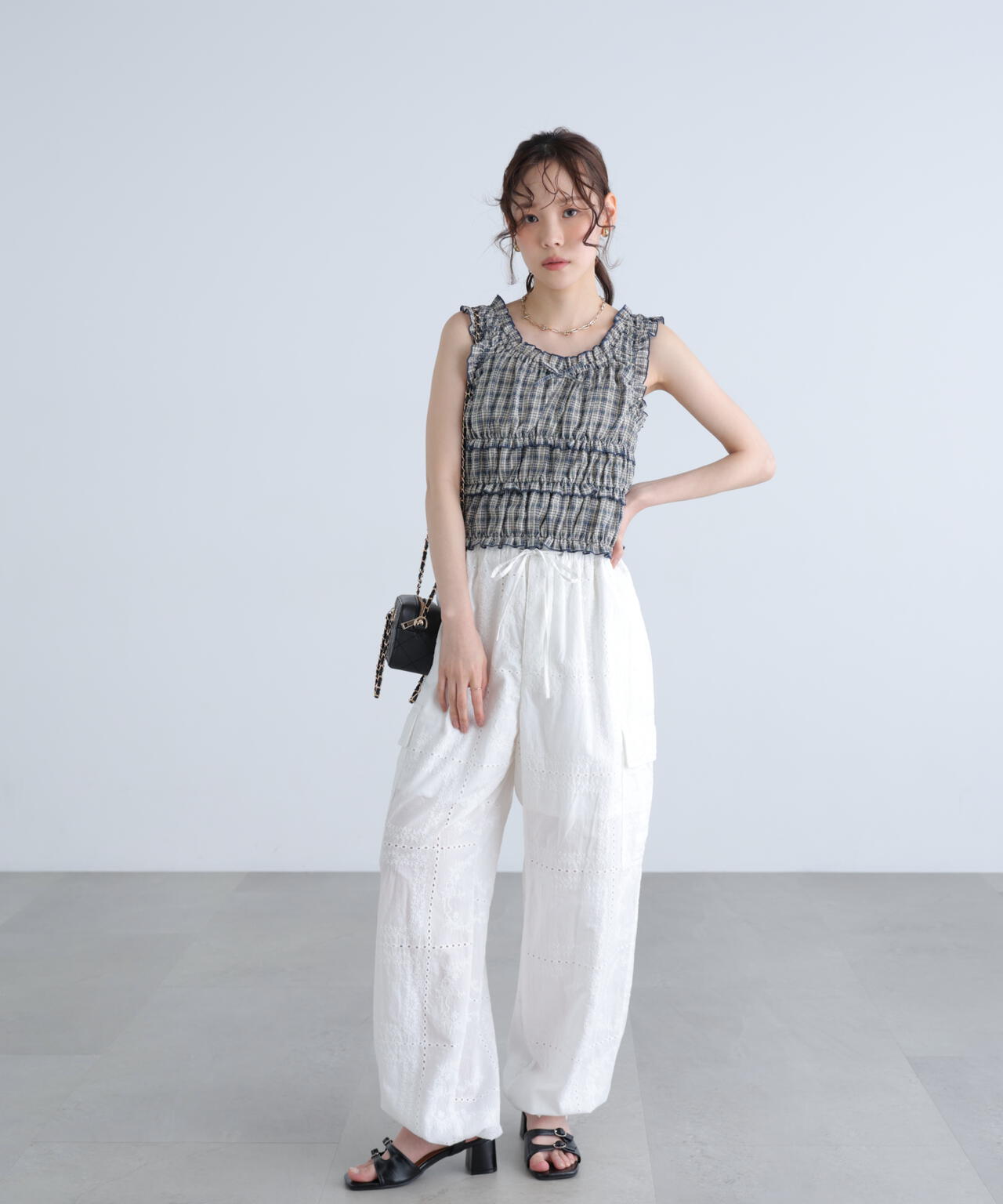 164cm 着用サイズ:FR