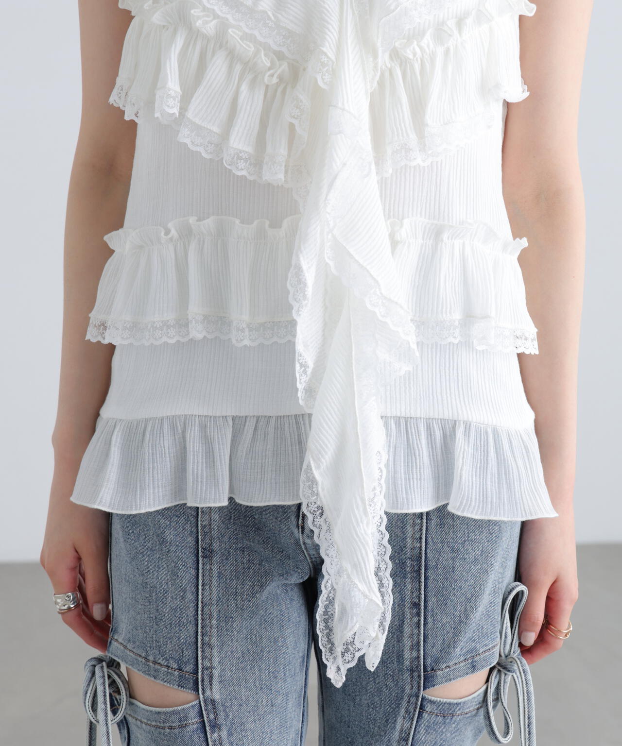 164cm 着用サイズ:FR