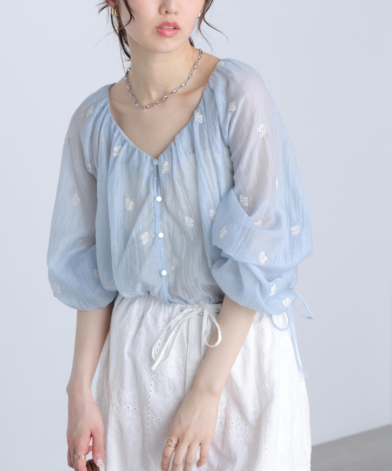 162cm 着用サイズ:FR
