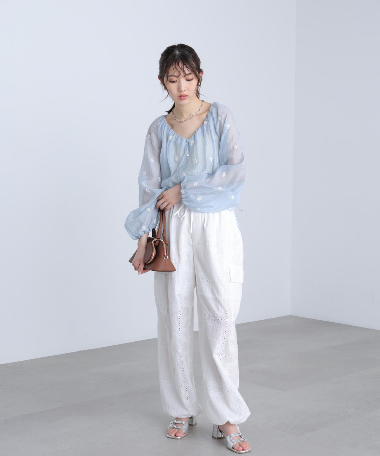 162cm 着用サイズ:FR