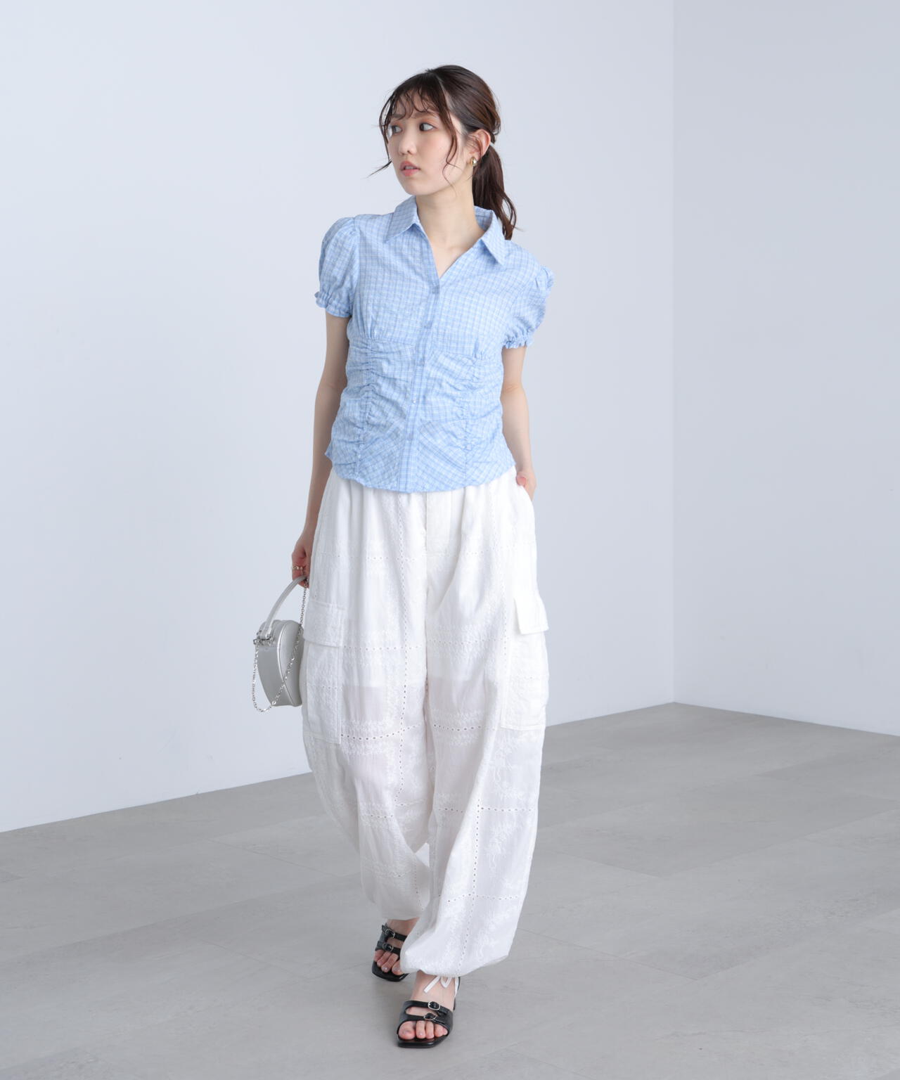 162cm 着用サイズ:FR