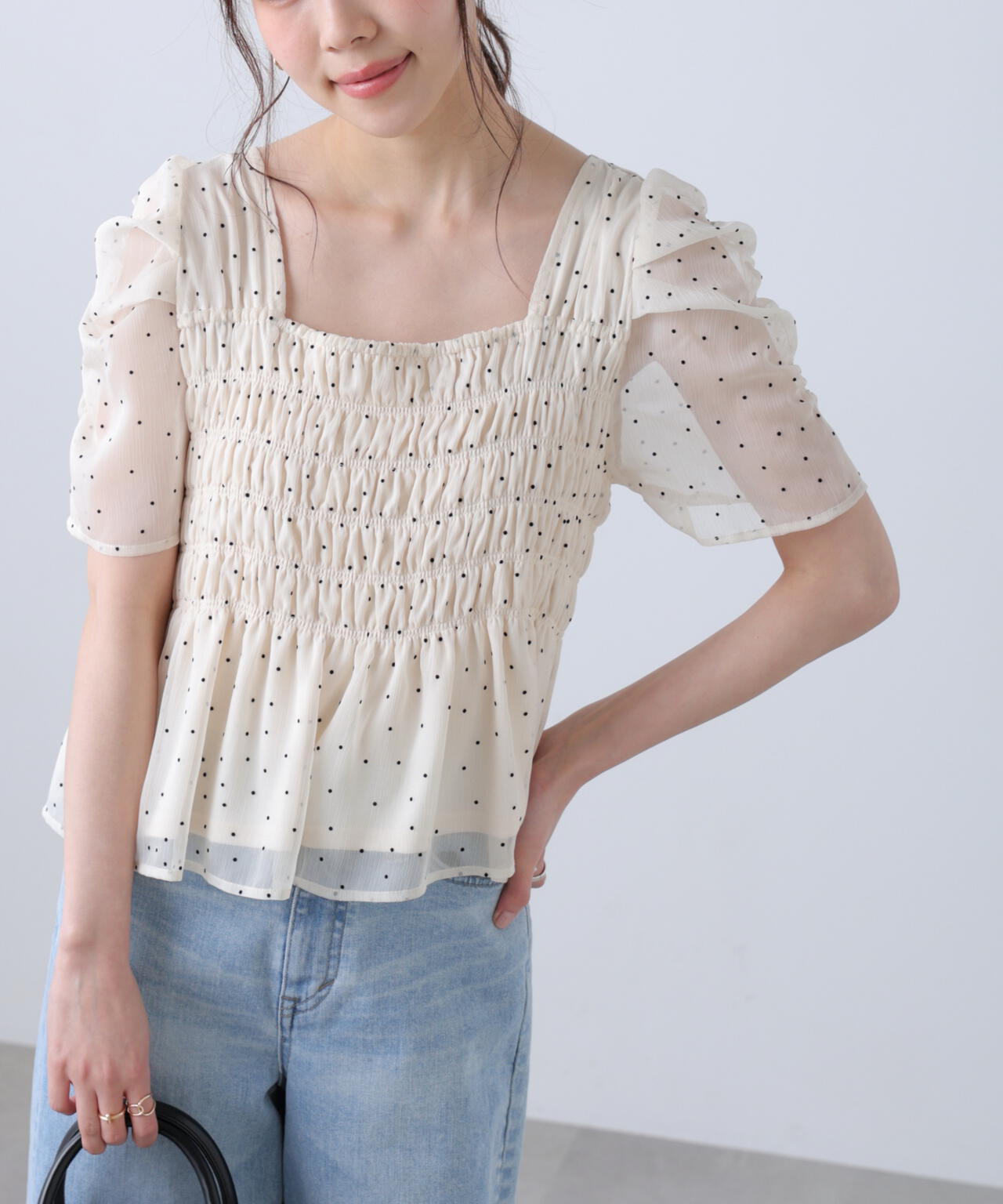 164cm 着用サイズ:FR