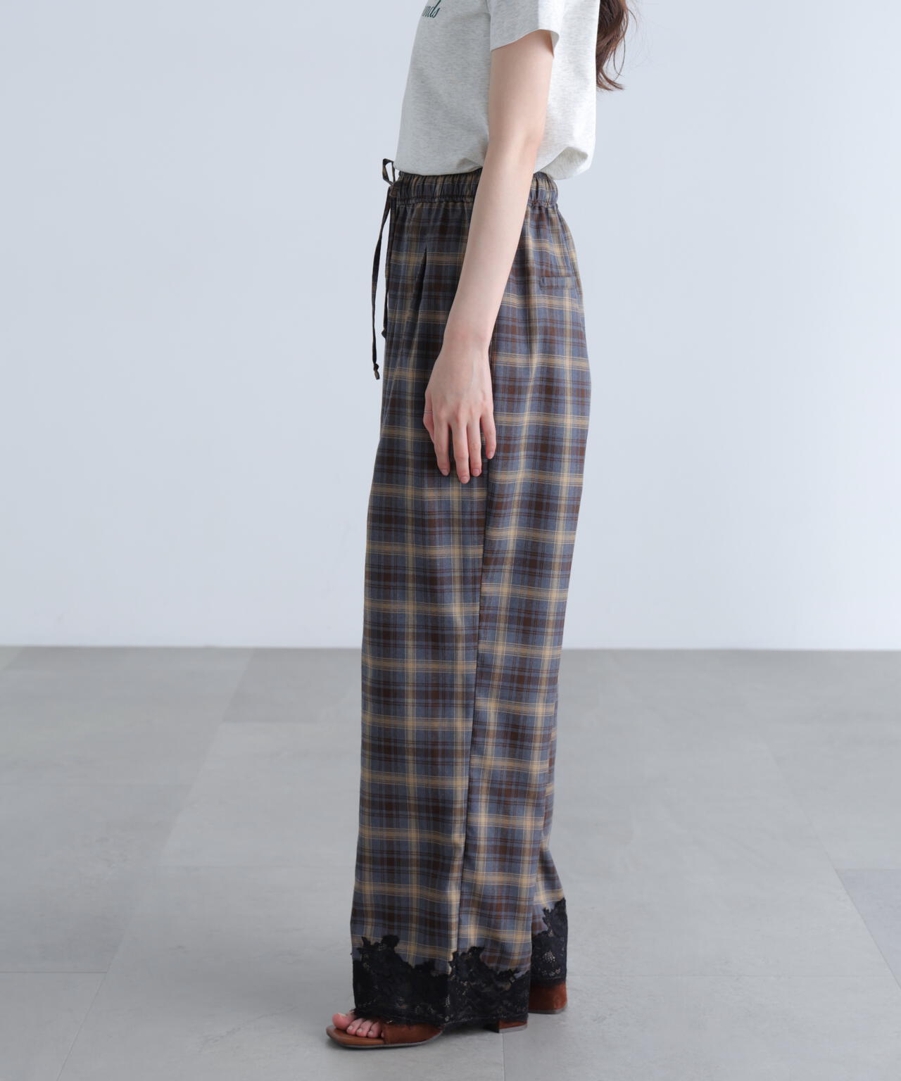 164cm 着用サイズ:FR