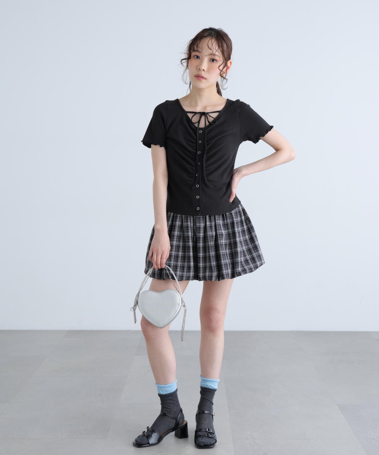 164cm 着用サイズ:FR